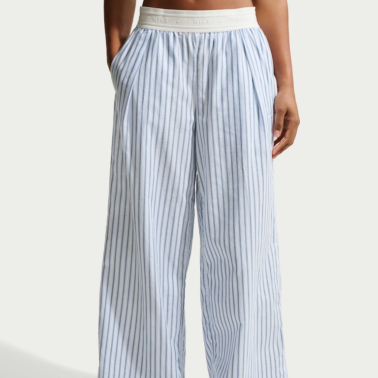 Calça Nike Sportswear Woven Stripe Feminina - Foto 2