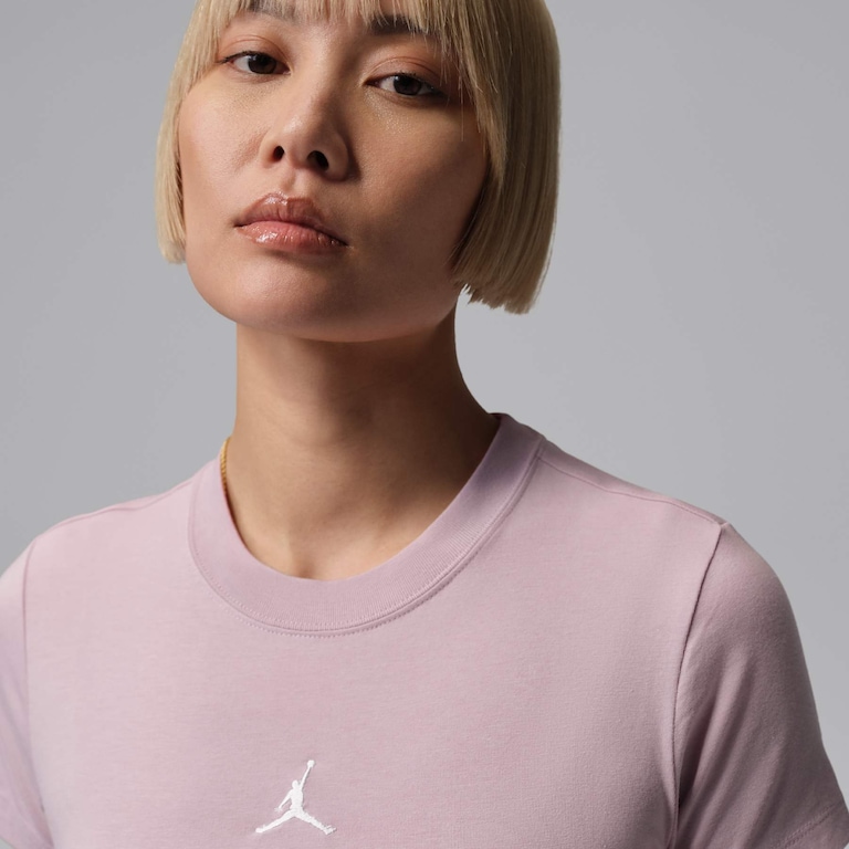Camiseta Jordan Brooklyn Essentials Feminina - Foto 3
