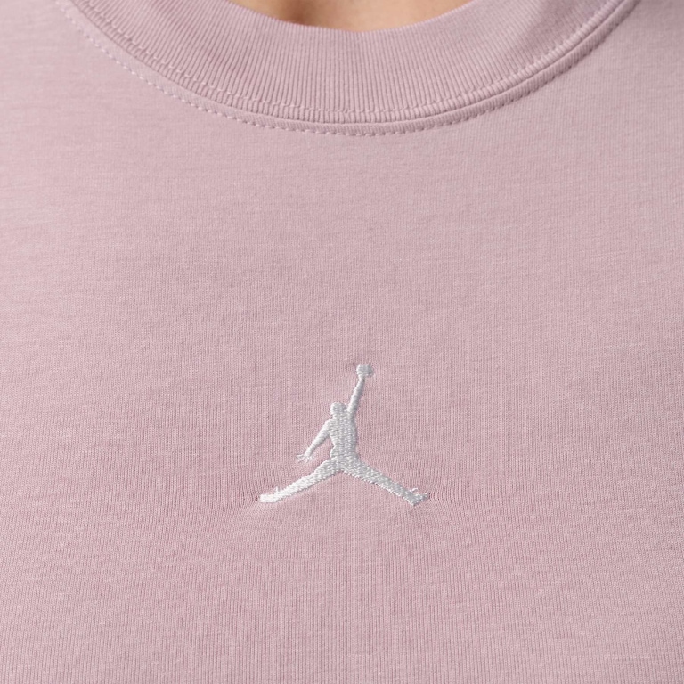 Camiseta Jordan Brooklyn Essentials Feminina - Foto 4