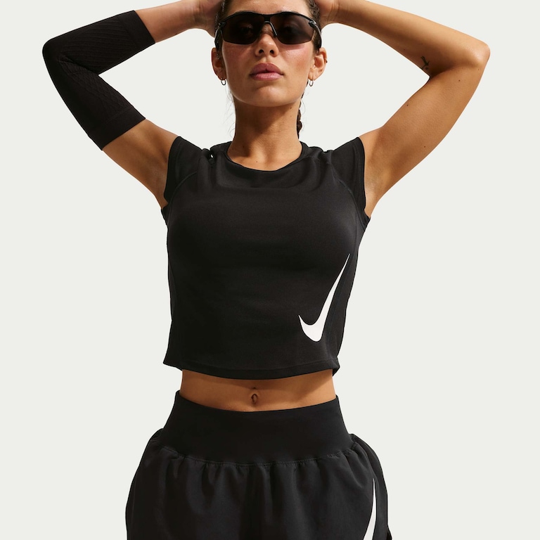 Shorts Dri-FIT Nike Tempo Flow Swoosh Feminino - Foto 4