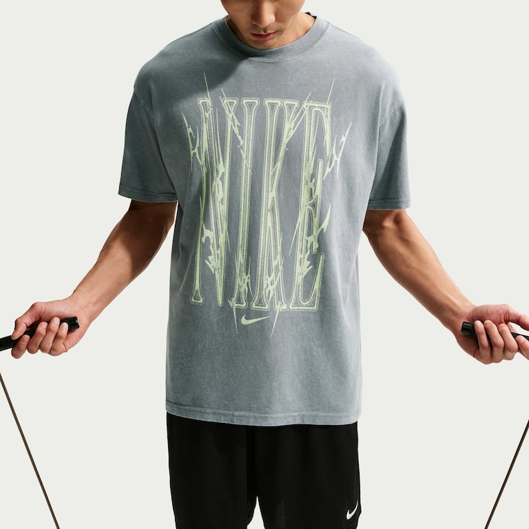 Camiseta Nike Train Verbiage Masculina - Foto 3