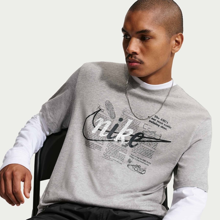 Camiseta Nike Sportswear Celebrate Masculina - Foto 3