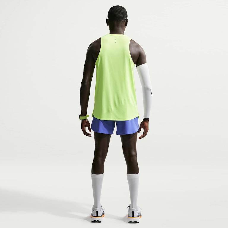 Shorts Dri-FIT Nike Stride Masculino - Foto 5