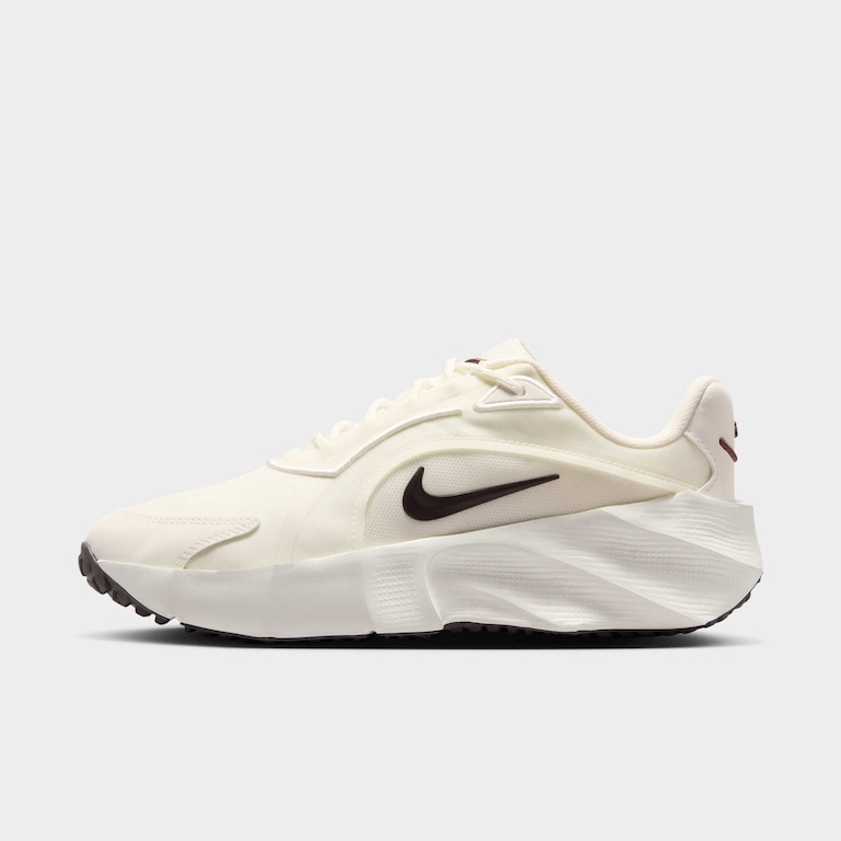 Tênis Nike Aura Edge Feminino - Foto 1
