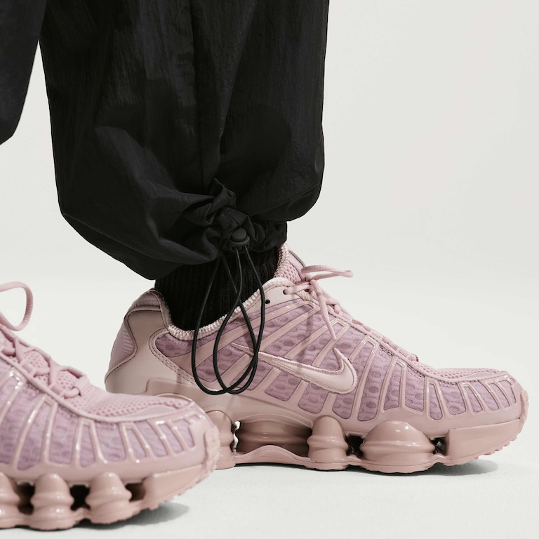 Calça Nike Sportswear Parachute Feminina - Foto 6