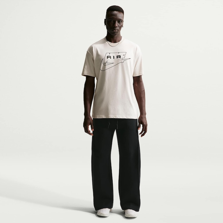 Camiseta Nike Sportswear Air Masculina - Foto 4