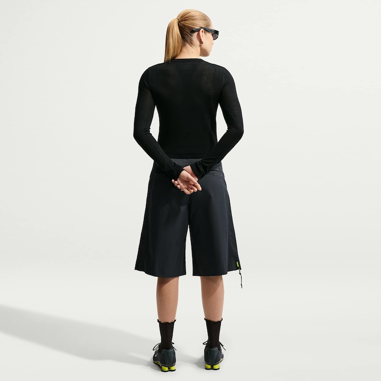 Camiseta Nike Sportswear Manga Longa Feminina - Foto 4