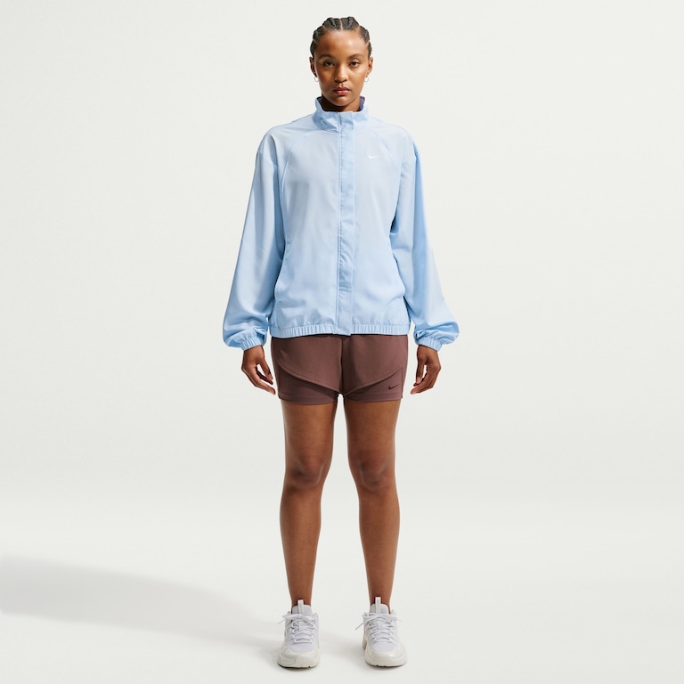 Jaqueta Dri-FIT Nike One Woven Feminina - Foto 3