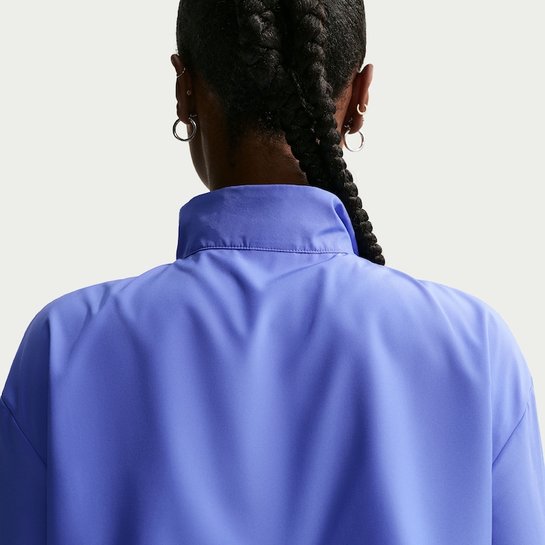 Jaqueta Dri-FIT Nike One Woven Feminina - Foto 5