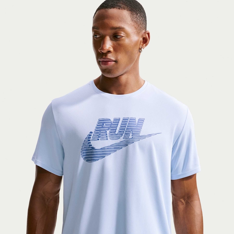 Camiseta Dri-FIT Nike Run Energy Masculina - Foto 1