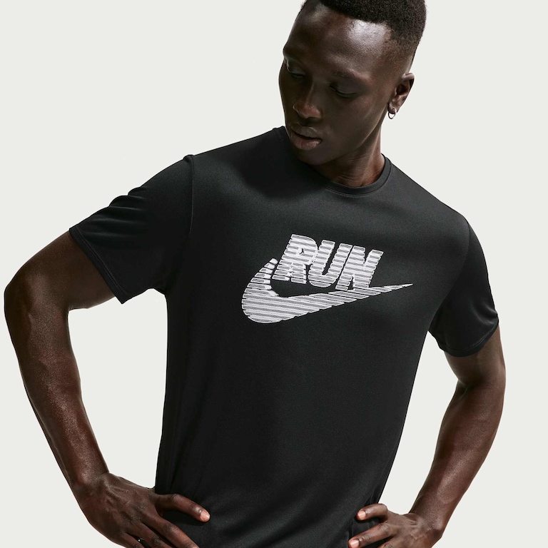 Camiseta Dri-Fit Nike Run Energy Masculina - Foto 1