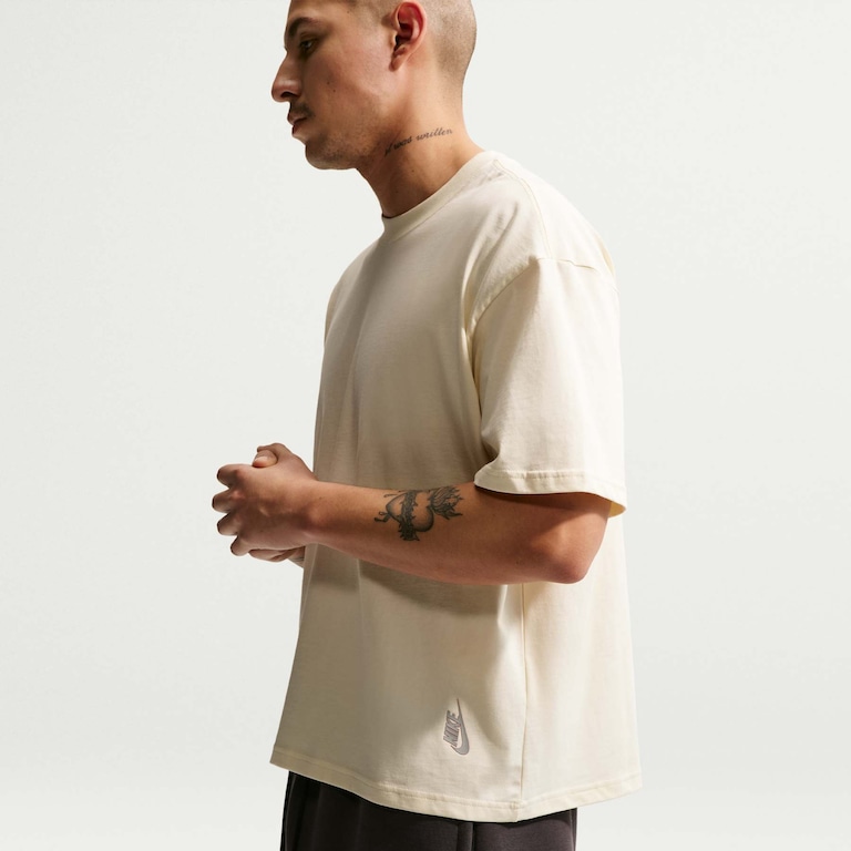 Camiseta Nike Sportswear Essentials Boxy Masculina - Foto 3