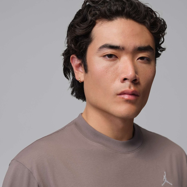 Camiseta Jordan Brooklyn Varsity Masculina - Foto 3