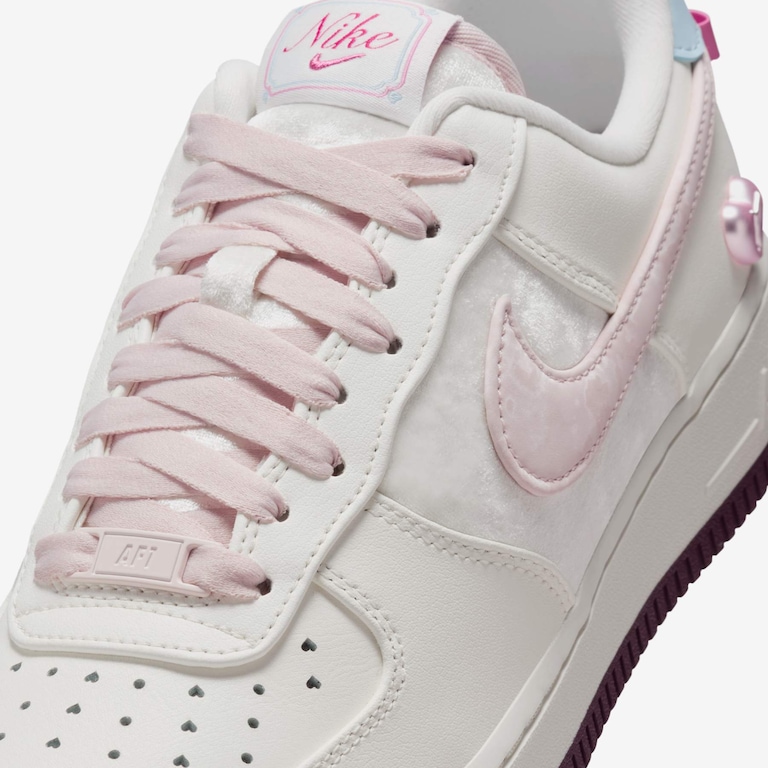 Tênis Nike Air Force 1 '07 Feminino - Foto 8