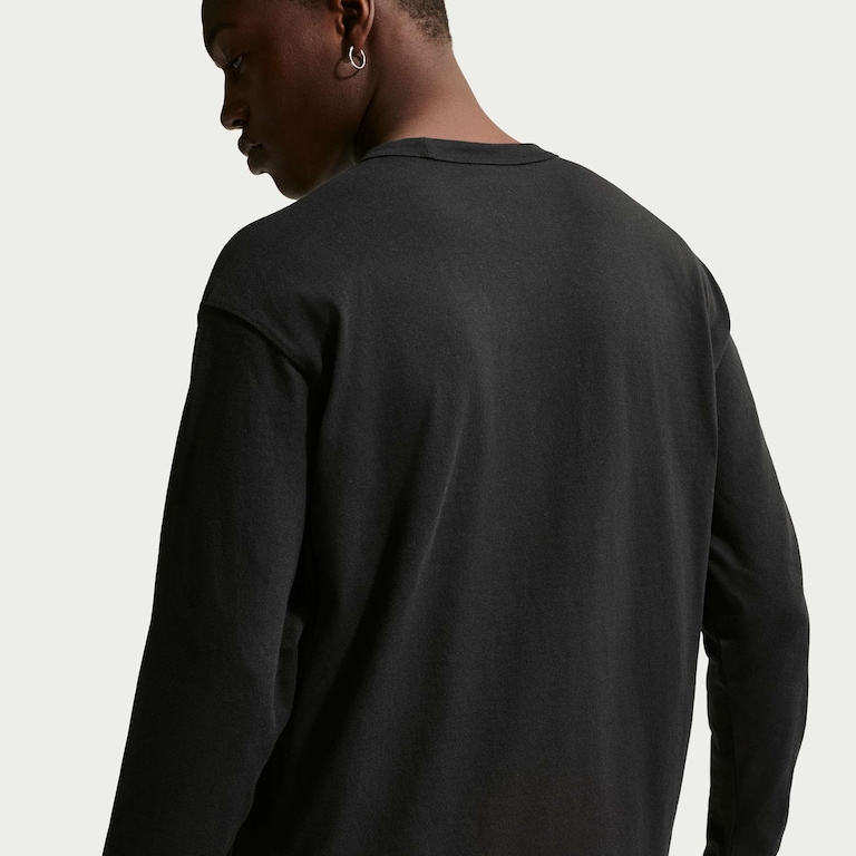 Camiseta Nike Sportswear Premium Masculina - Foto 2