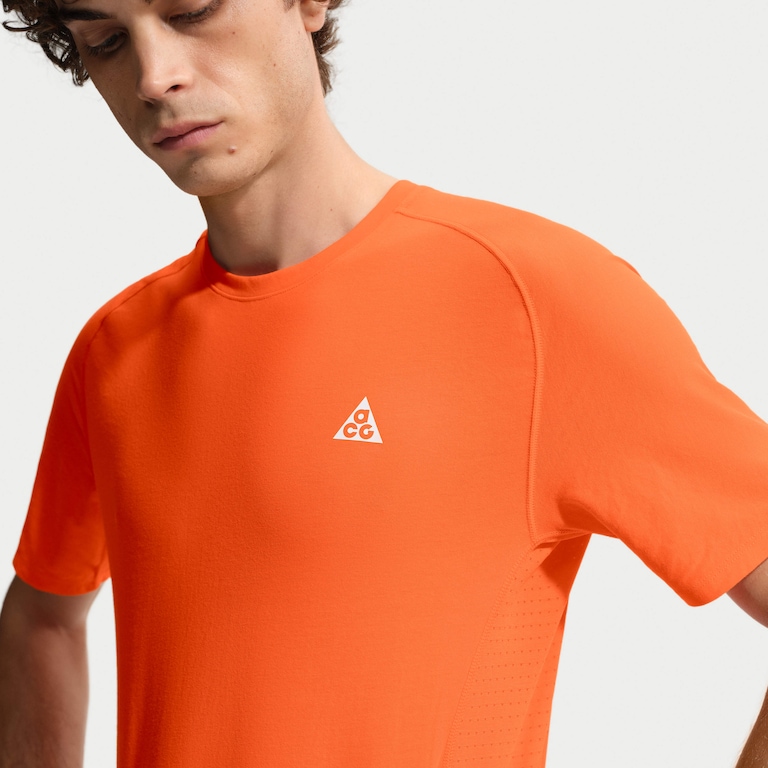 Camiseta Dri-FIT Nike ACG Solar Masculina - Foto 3