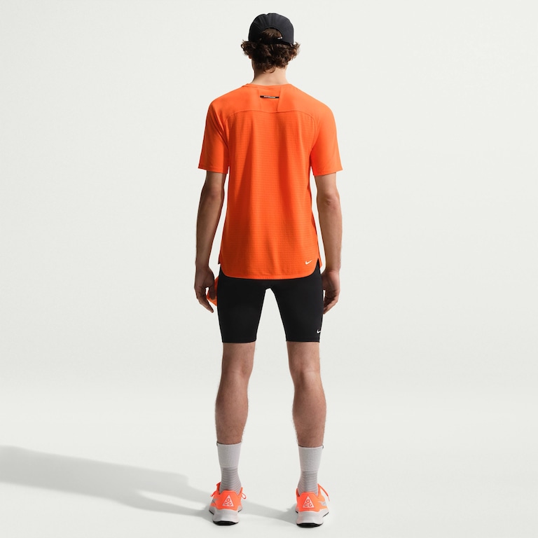 Camiseta Dri-FIT Nike ACG Solar Masculina - Foto 5