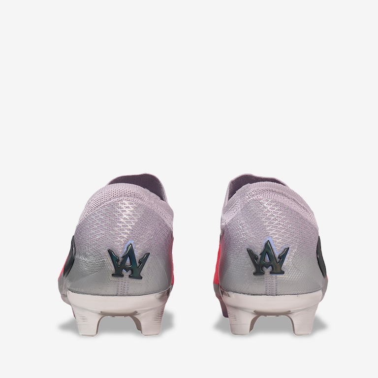 Chuteira Alexia Putellas Campo Nike Phantom 6 Elite Low - Foto 6