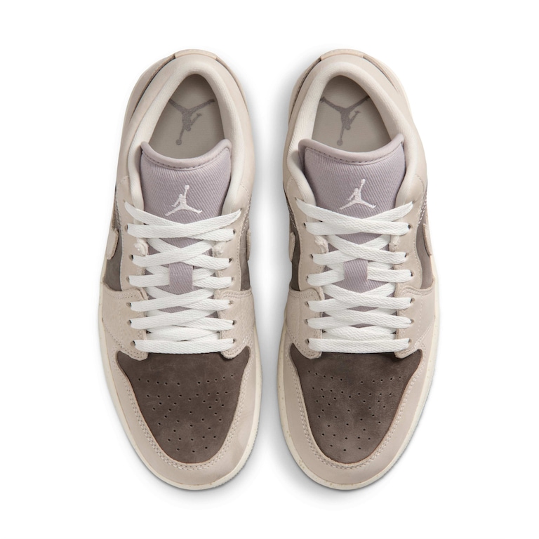 Tênis Air Jordan 1 Low SE Feminino - Foto 4