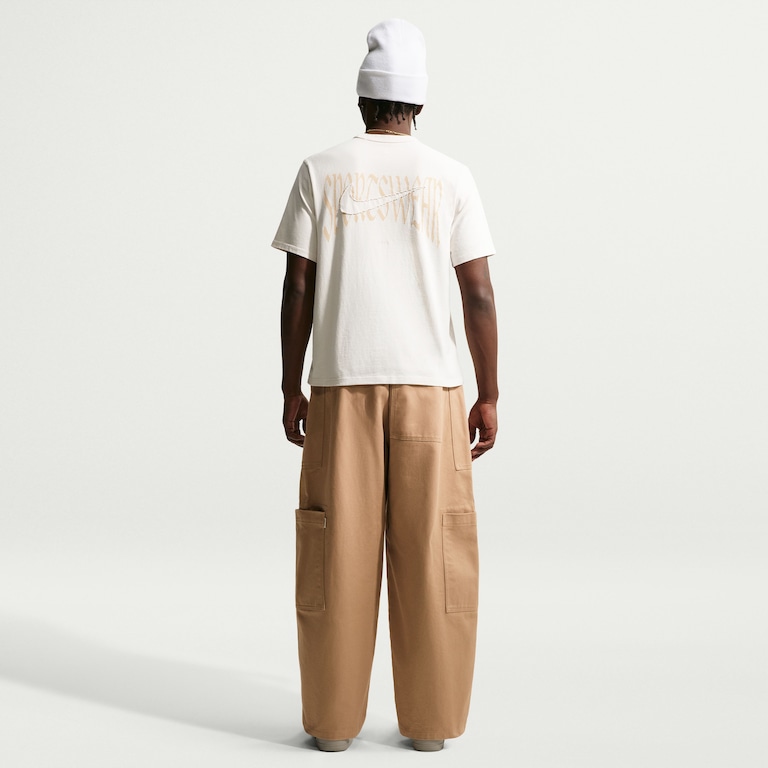 Camiseta Nike Sportswear Tailored Essentials Unissex - Foto 3