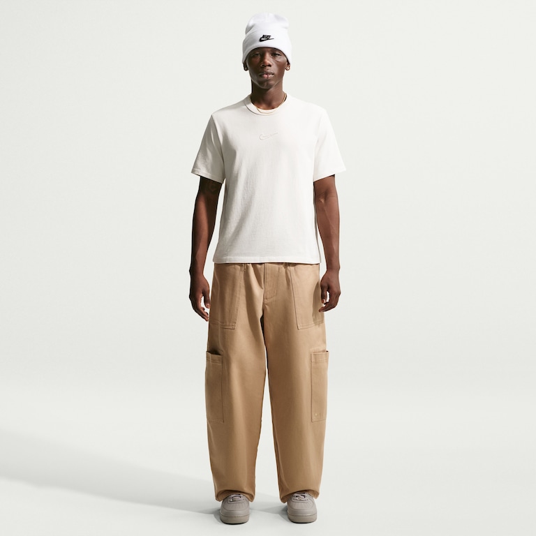 Camiseta Nike Sportswear Tailored Essentials Unissex - Foto 2