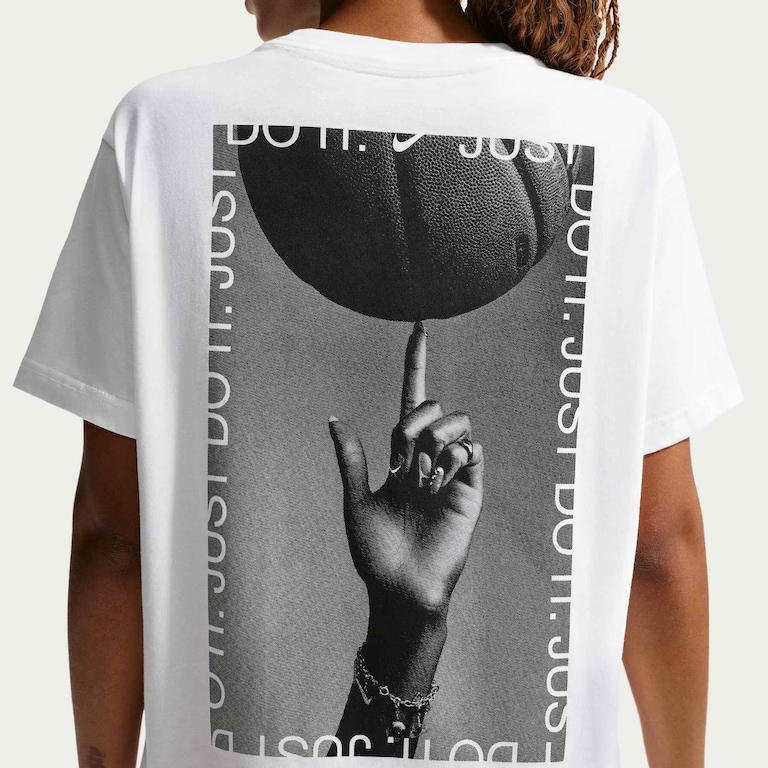 Camiseta Nike Basketball Photo Feminina - Foto 2