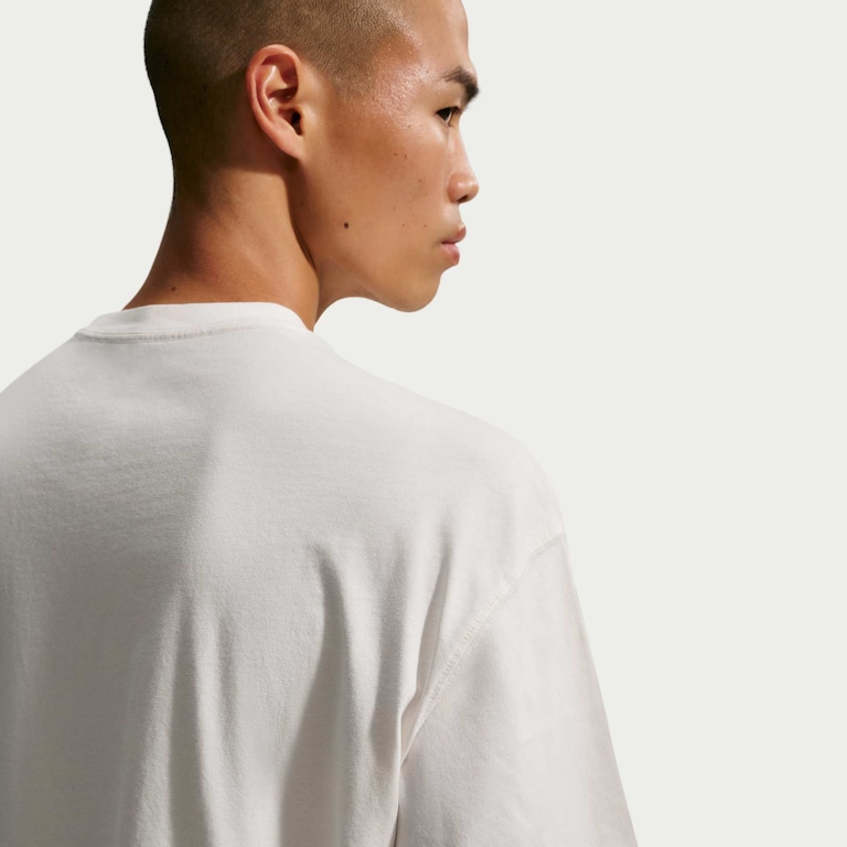 Camiseta Nike Sportswear Beauty Air Unissex - Foto 2