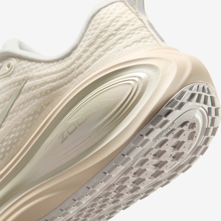 Tênis Nike Vomero Plus Feminino - Foto 8