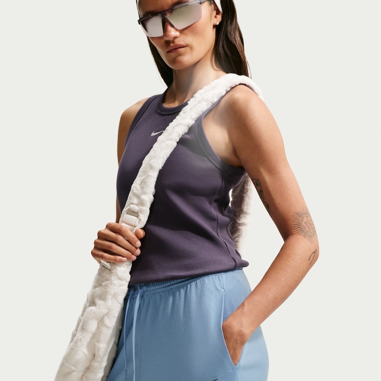 Shorts Nike Sportswear Chill Knit Feminino - Foto 2