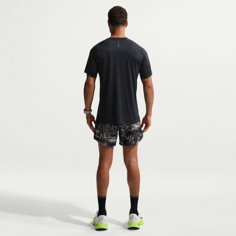 Camiseta Nike Stride Realtree Masculina - Foto 5