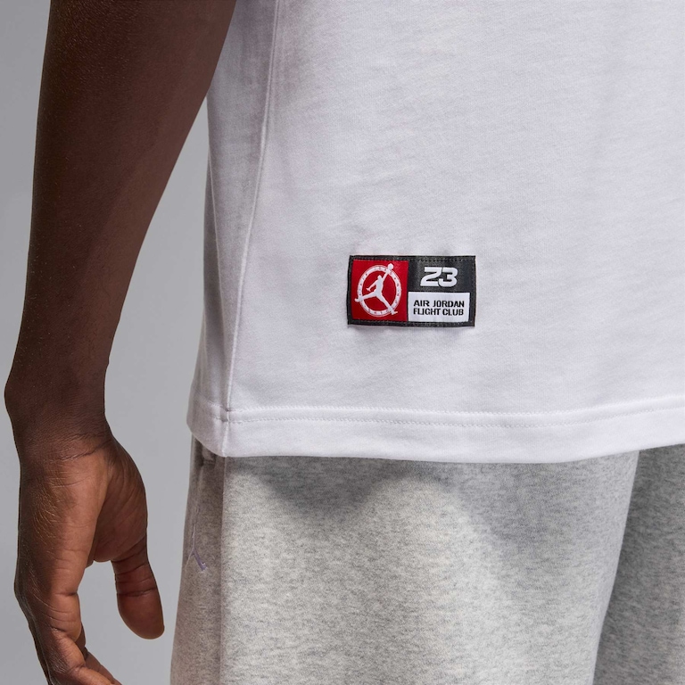 Camiseta Jordan Flight Club Masculina - Foto 5