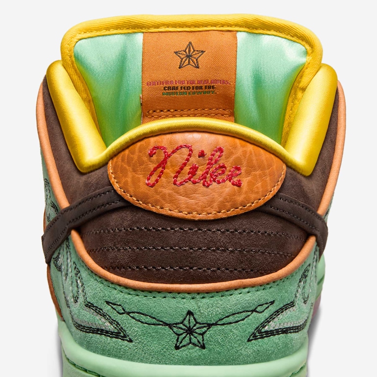 SB Dunk Low QS BHM - Foto 11