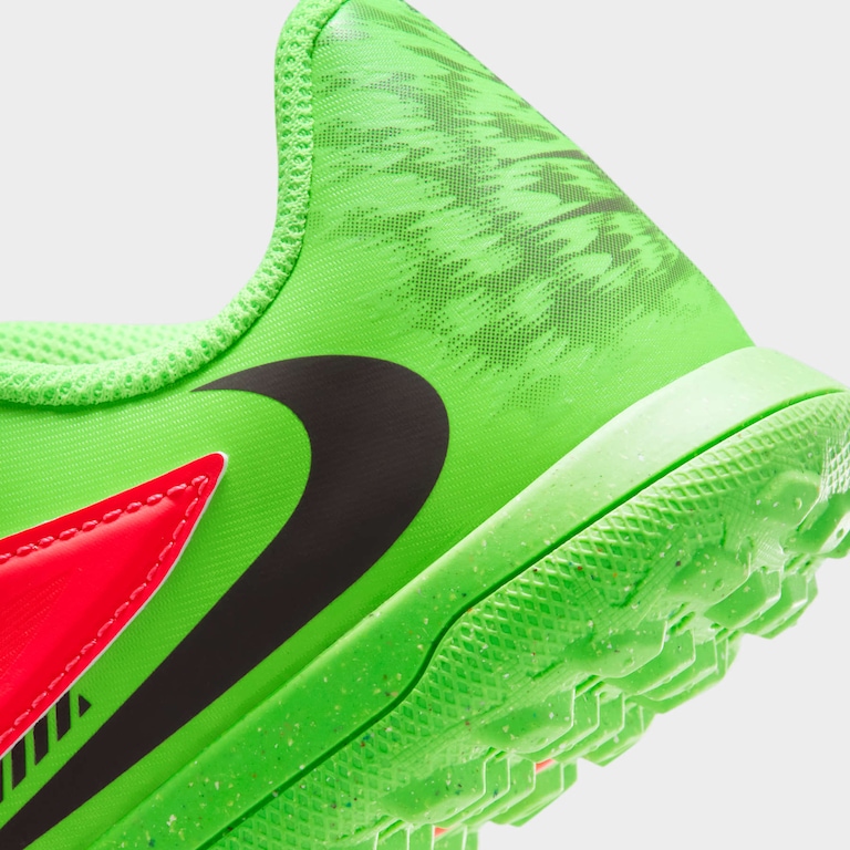 Chuteira Society Nike Phantom 6 Club Low Infantil - Foto 8