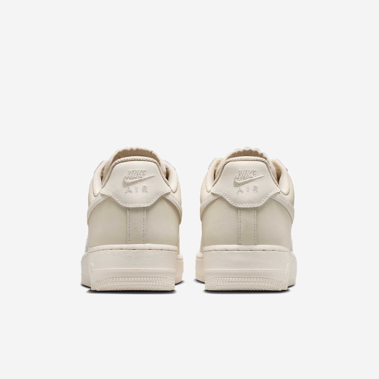 Tênis Nike Air Force 1 Retro Premium Feminino - Foto 6