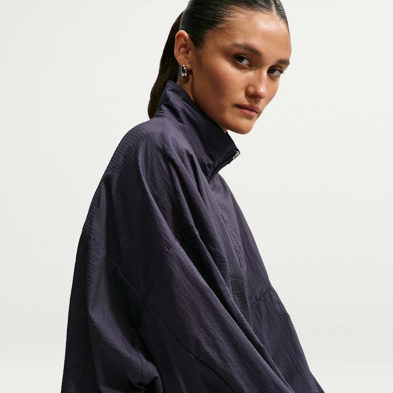 Jaqueta Nike Sportswear Ripstop Feminina - Foto 3