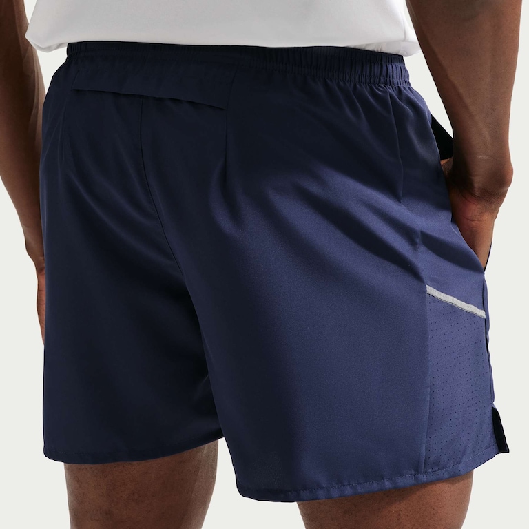 Shorts Dri-FIT Nike Miler Masculino - Foto 3
