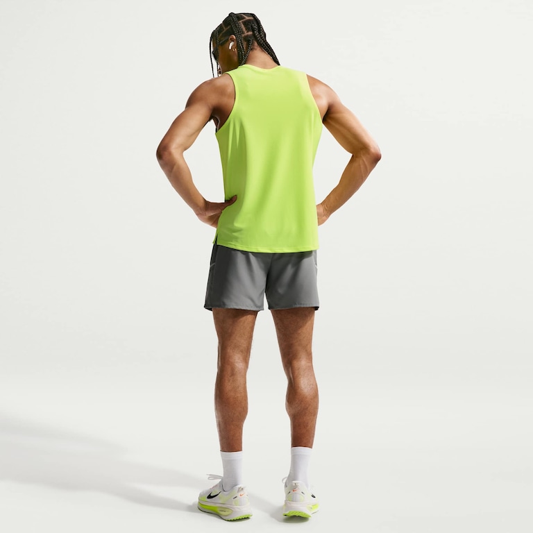 Regata Dri-FIT Nike Miler Masculina - Foto 5