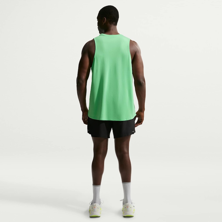 Regata Dri-FIT Nike Miler Masculina - Foto 10