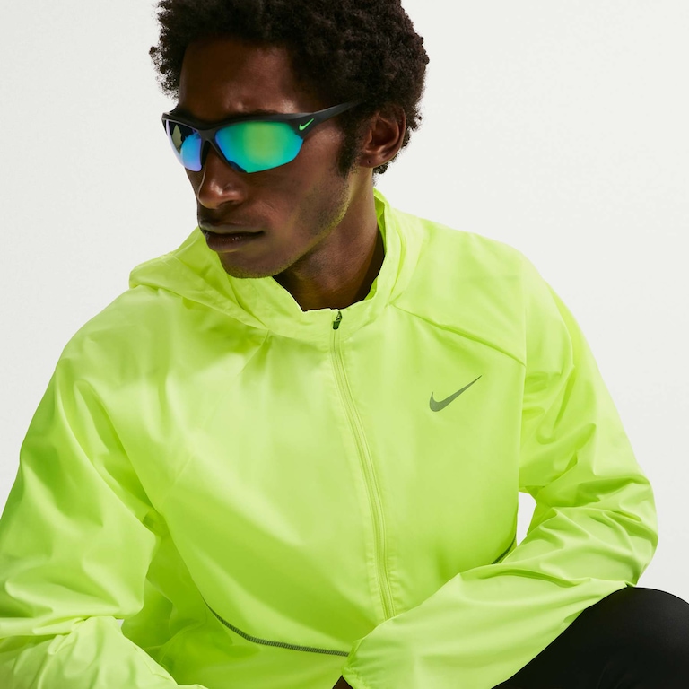 Jaqueta Nike UV Repel Miler Masculina - Foto 3