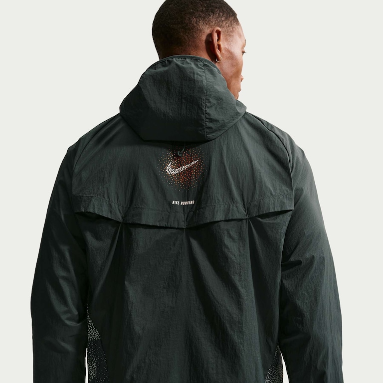 Jaqueta Nike UV Repel Stride Masculina - Foto 2