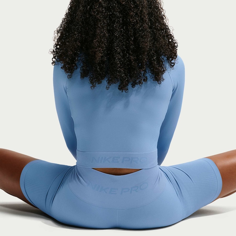 Jaqueta Dri-FIT Nike Pro Slim Feminina - Foto 2