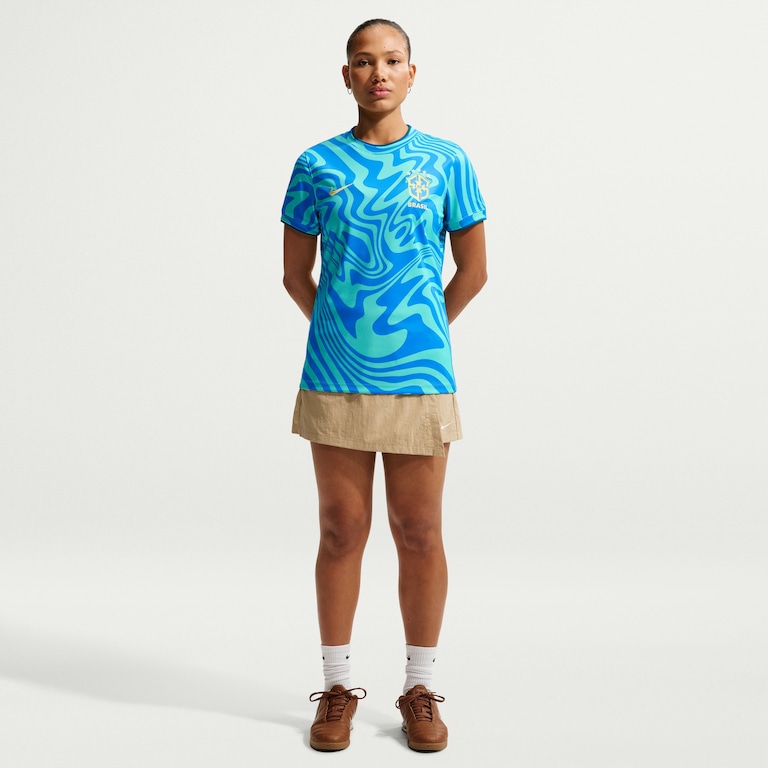 Camiseta Brasil Nike 2026 Pré-Jogo Feminina - Foto 4
