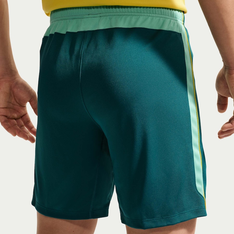 Shorts Brasil Dri-FIT Nike Academy Pro Masculino - Foto 3