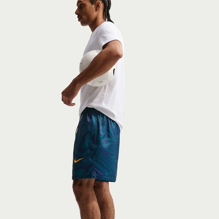Shorts Brasil Nike Club Flow Masculino - Foto 3