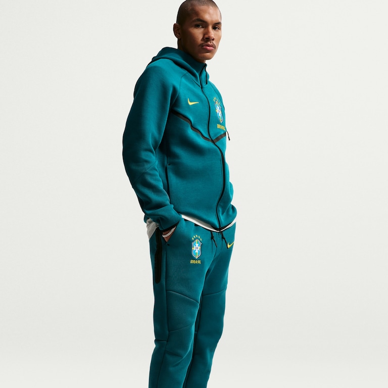 Calça Brasil Nike Tech Fleece Joggers Masculina - Foto 4