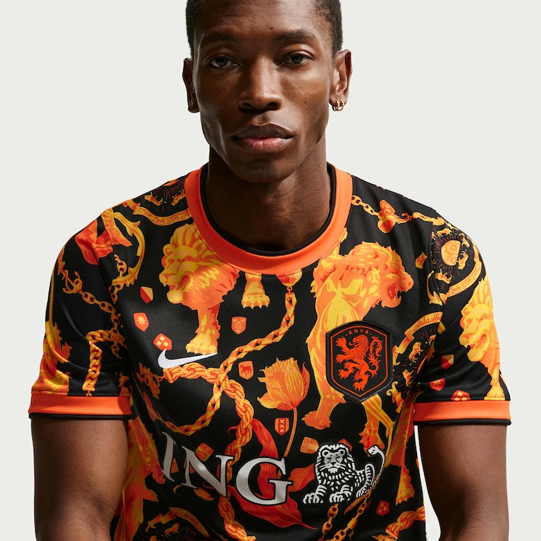 Camiseta Holanda Nike x Patta Dri-FIT Academy Pro Pré-Jogo Masculina - Foto 4