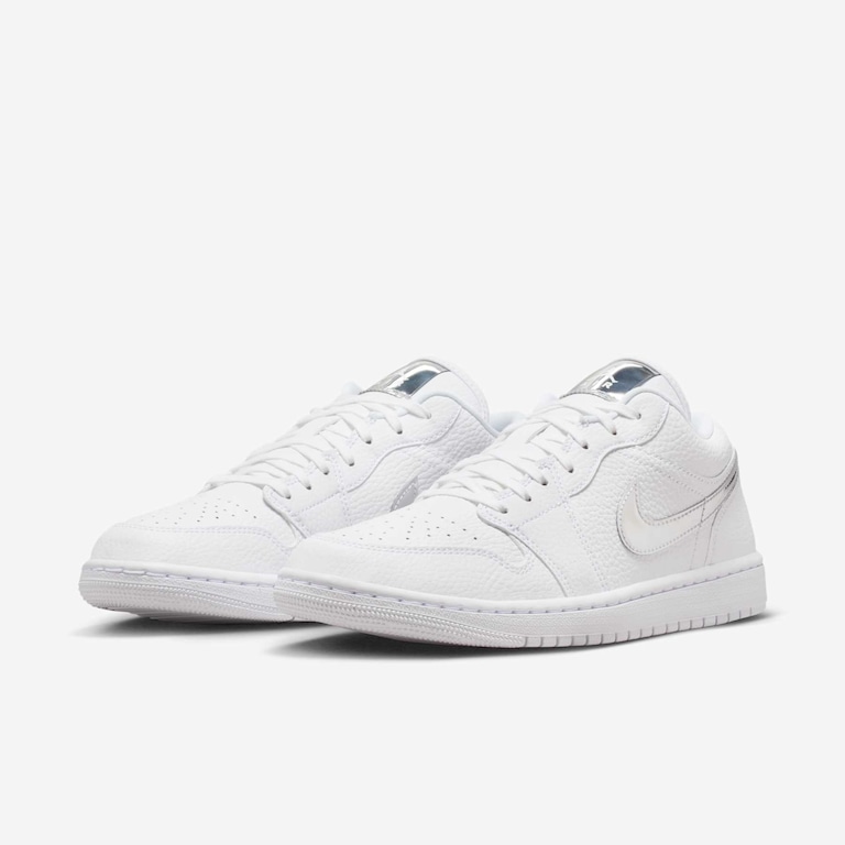 Tênis Air Jordan 1 Low SE Feminino - Foto 5