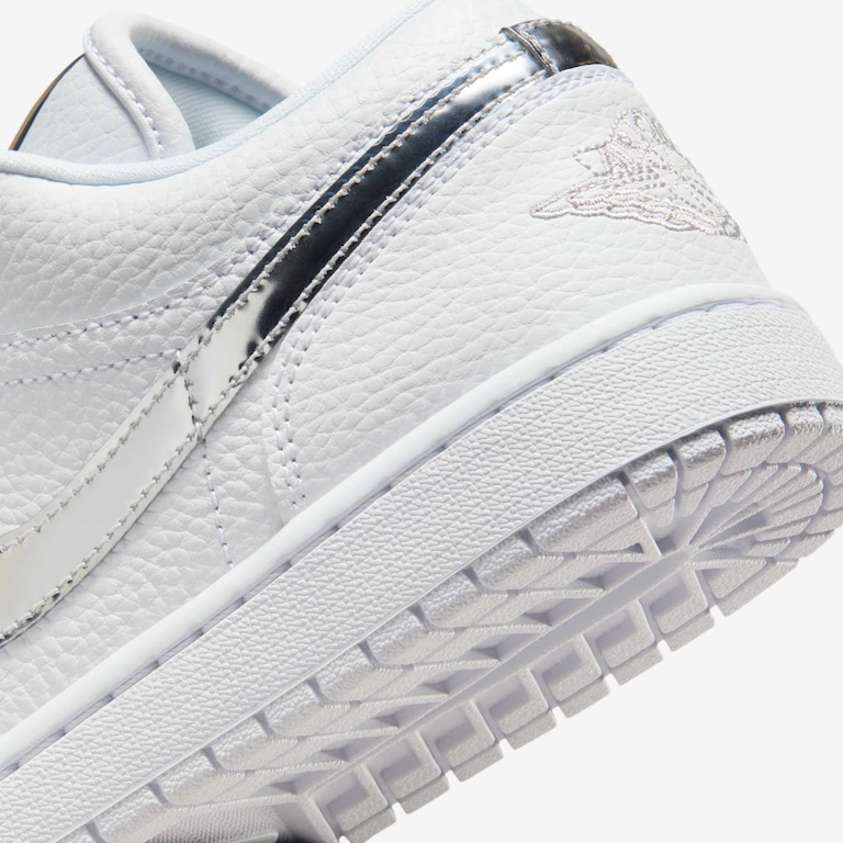 Tênis Air Jordan 1 Low SE Feminino - Foto 8
