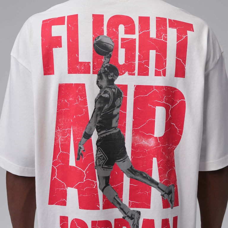 Camiseta Jordan Flight Graphic Basketball 96 Masculina - Foto 6