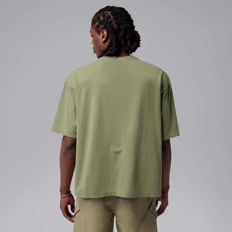 Camiseta Jordan Flight Essentials 96 Oversized Pocket Masculina - Foto 2